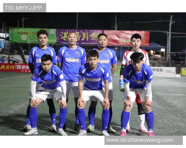 玫瑰与足球明星的精彩瞬间交织展现激情与梦想的完美结合